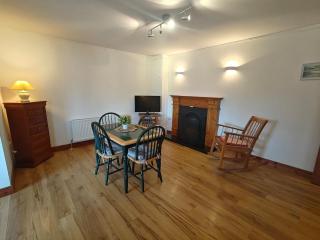 Erin House - Oughterard Central - Oughterard - 6