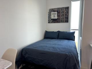 Cozy apartment in Santa Monica parking, Gym, Pool - 2