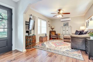 Farmhouse with Backyard Barn-Close River Access! - New Braunfels - 6