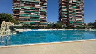 Apartamento con vistas al mar y piscina en Alicante - Alicante - 2