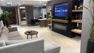 luxrious studio apartment for daily basic in gold crest - Lahore - 8