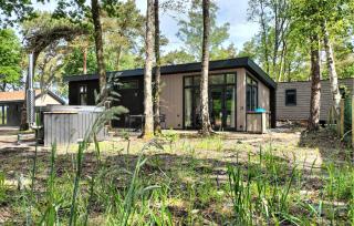 Awesome Home In Hellendoorn With Wifi - 2