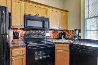 Entire 2BD, Near Forsyth Park - Savannah - 3