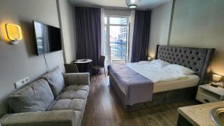 Апартаменты с бассейном на берегу моря - Batumi - 3