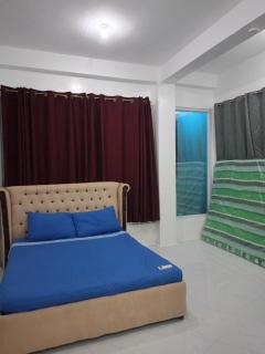 RDV 621 Guesthouse Purok 1 Barangay 49 Tanawan Street Bigaa Legazpi City - Legazpi - 9