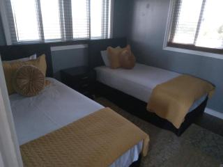 Vacation Haven - Rolleville - 8