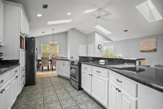 Beautiful Golf View Retreat - 3 Bed 25 Bath with Resort Amenities! - Fripp Island - 9