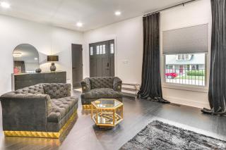 Walk to Uptwn Lexington Modern Retreat with Porch! - Lexington - 7