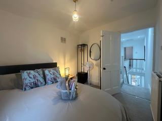 Your Home in Southport! - Southport - 9