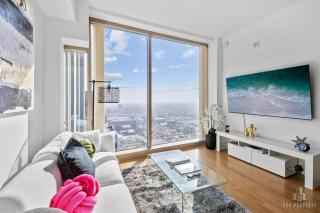 Lux High rise 1bdr with FREE Parking & Pool, Gym - 0