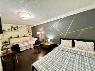 R5 Room Near Airport - Mississauga - 8