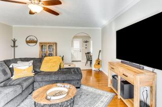 Modern Pet-Friendly Home with Covered Patio and Yard - Jackson - 5