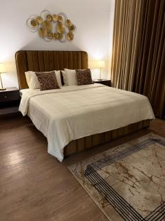 Penta Square Premium Family Apartments DHA Lahore Phase 5 - Lahore - 5