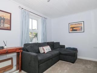Stones Throw - Lymington - 8