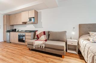 Divino Céntrico - 1