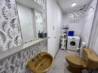 Cómoda casa céntrica para grupos o familias - Ushuaia - 1