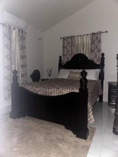 Serenity Cottage - Portmore - 0