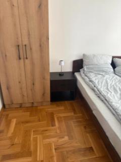 24 House - Escópia - 4