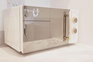 Lakeside Apartment - 2 Bed, Free Parking - 7