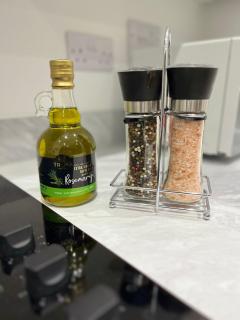Lakeside Apartment - 2 Bed, Free Parking - West Thurrock - 6