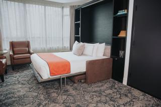 The Parker Hotel and Rooftop - Vancouver - 7