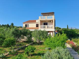 Apartments with parking spaces Sucuraj, Hvar - 24563 - Sućuraj (San Giorgio) - 9