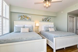 Silver Beach Towers W1606 - 2