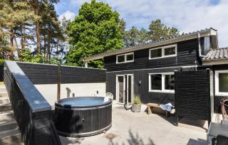 Awesome Home In Glesborg With Sauna - 3