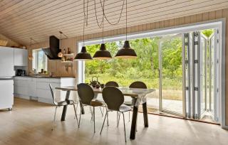 5 Bedroom Awesome Home In Grenaa - 6