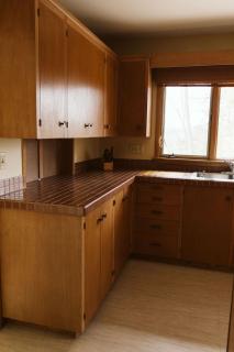 Stunning Midcentury-Modern Riverfront Home - Manitowoc - 5