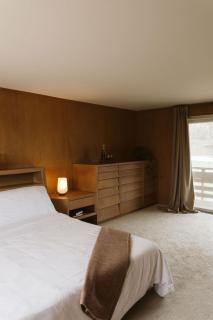 Stunning Midcentury-Modern Riverfront Home - Manitowoc - 3