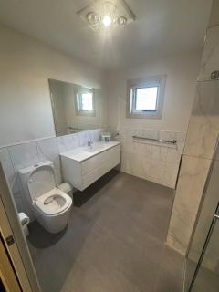 West Hobart 3 Bed Cottage with river and city views - - 5