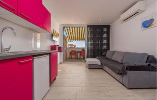 Lovely Apartment In Povljana With Wifi - Povljana - 8