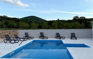 Stunning Home In Zelengrad - Zelengrad - 9
