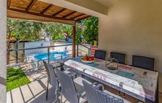 Stunning Home In Medulin - 9