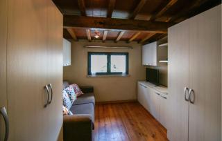 Awesome Home In Querceta With Wifi - Querceta - 3