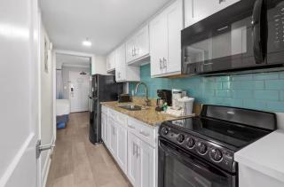 Grande Cayman 1BR Penthouse Patio Oceanfront Views - Myrtle Beach - 6
