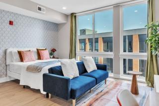 Floor To Ceiling Windows- Bridge Views - Studio - Filadelfia - 2