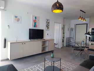 Polished Apartment with Sea Glimpse - Sarandë - 1