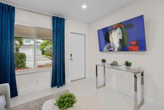 Uhost AI - Prime Location with Smart Amenities - Fort Lauderdale - 5