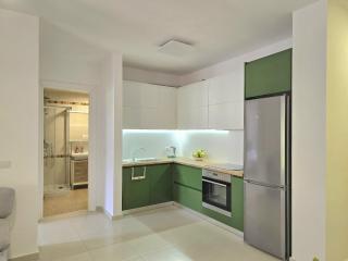 Tastefully Furnished Getaway in Durr s - Durazzo - 2