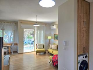 Family-friendly apartment near beach - Lalzit Bay - 2