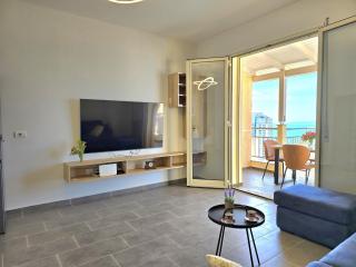 Convenience-Focused Getaway in Durr s - 3