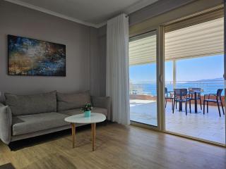 Two-bedroom penthouse apartment in Sarande - Sarandë - 0