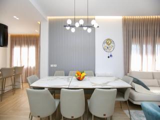 Villa with sea view and garden - Vlorë - 9