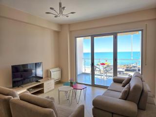 Charming Shoreline Flat in Durr s - Durrës - 5
