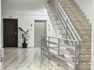 Family-friendly apartment with balcony - Vlorë - 2