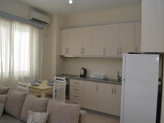 Graceful Getaway by the Shore - Sarandë - 8