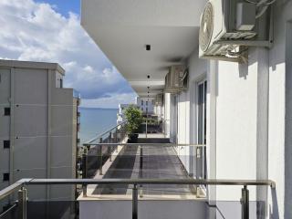 Seaside Serenity 1-Bedroom Apartment - Sarandë - 6