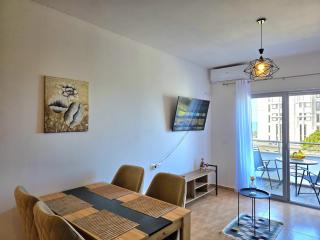 Modern Amenity-Rich Apartment in Durres - Golem - 3